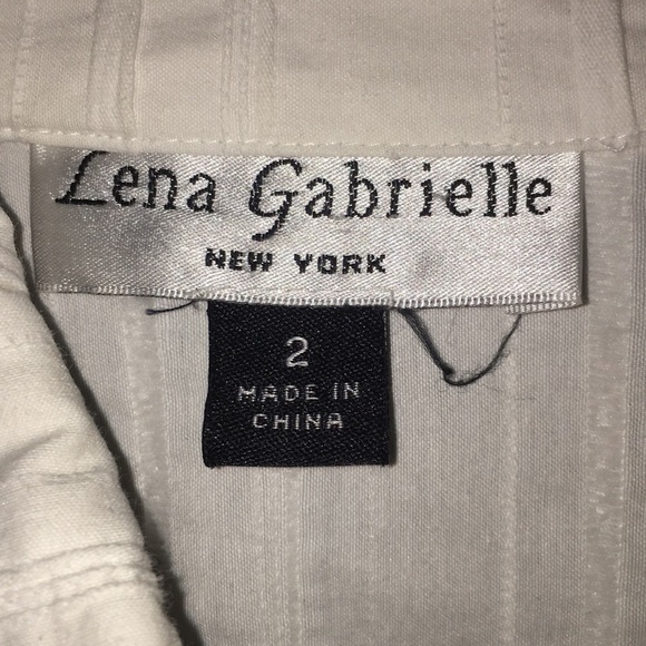 Tops - Picture 7 of 8